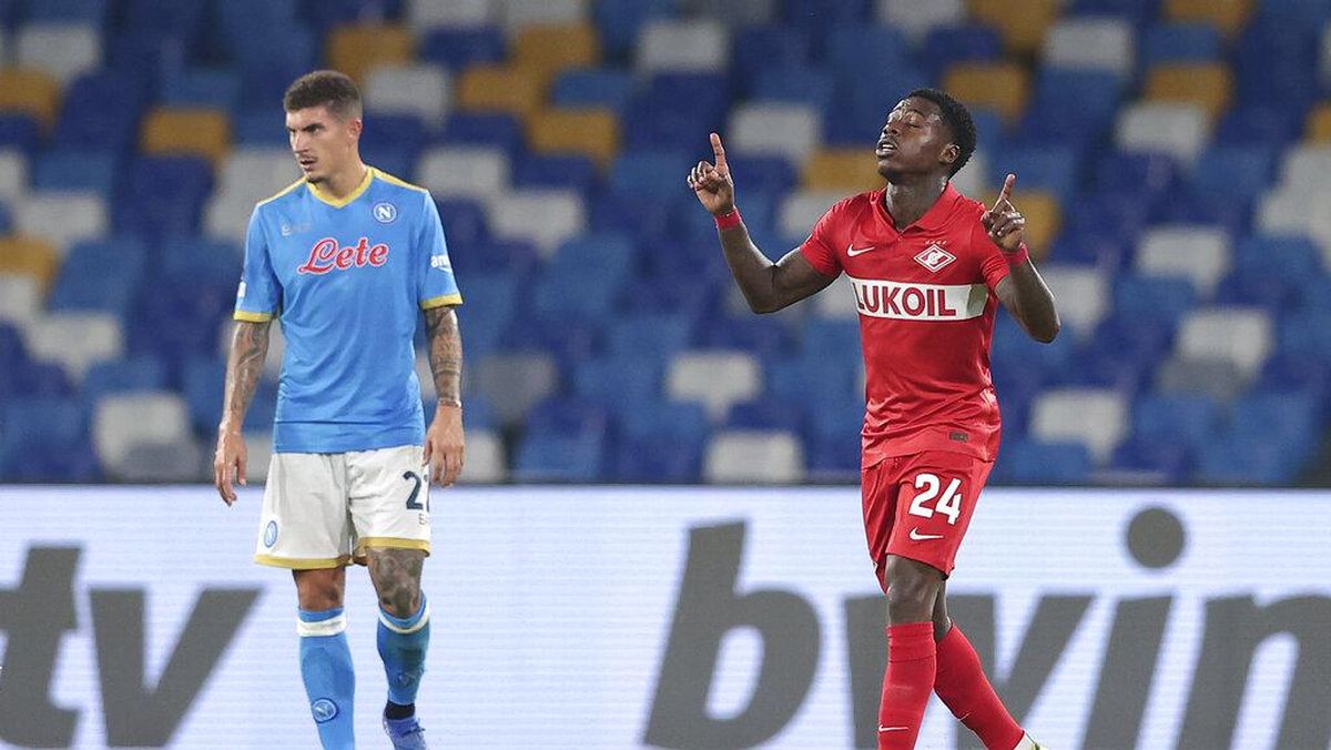 Diwarnai Dua Kartu Merah, Napoli Menyerah di Tangan Spartak Moscow di Liga Europa